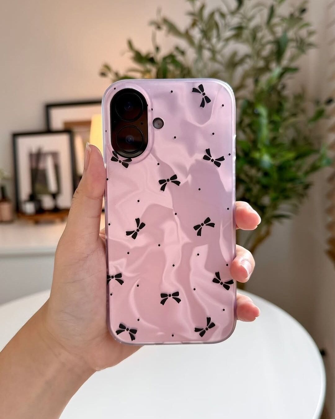 Premium Bow Pink Shade Color Gradient Slim Case for iphone 16 pro max (3)