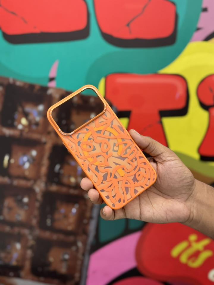 IPerfect Unique Design Soft Bumper Case with MagSafe case available for iPhone 17 Pro , 17 Pro max (4)
