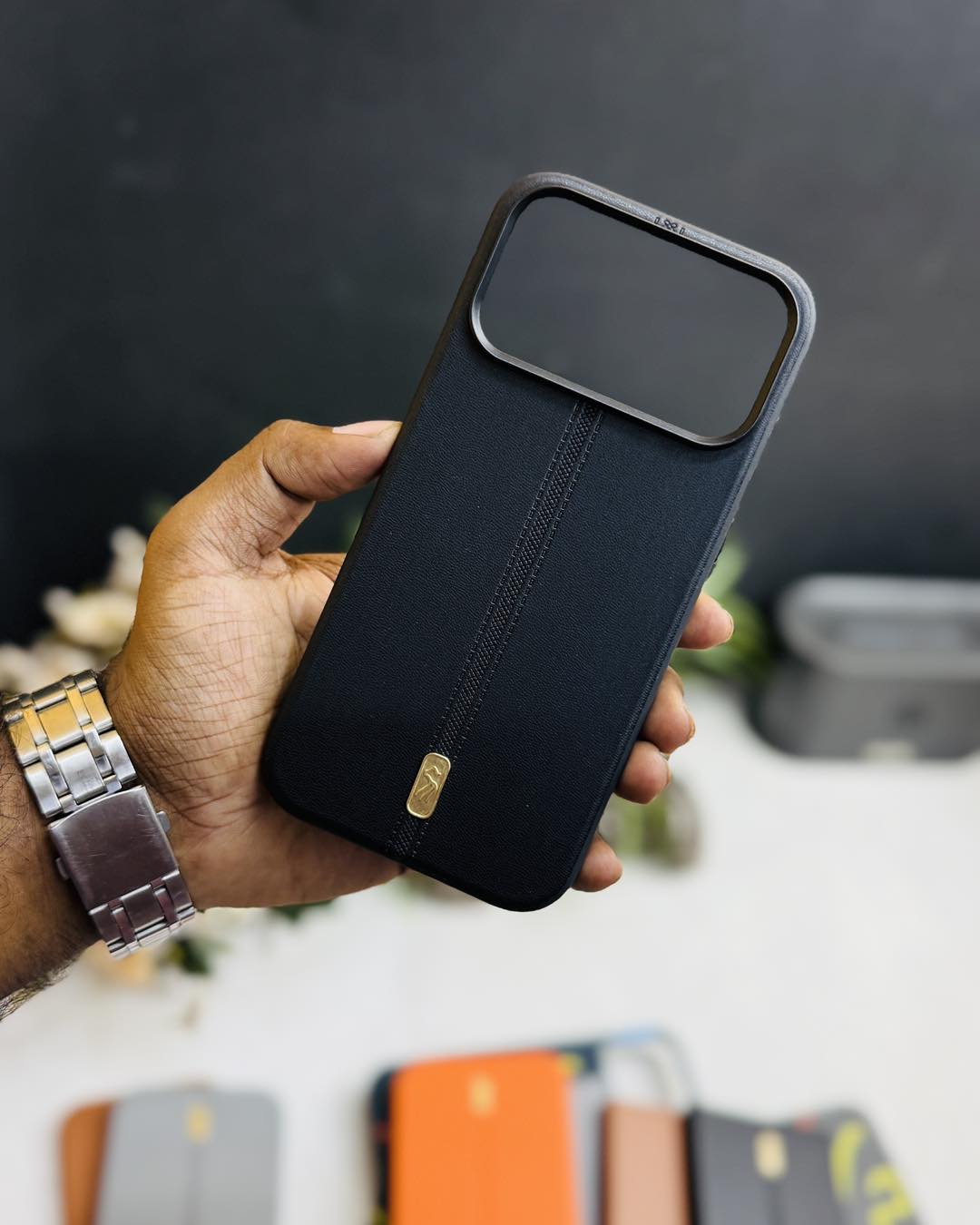 kadi ou premium protective leather case for iphone 17 pro max (1)